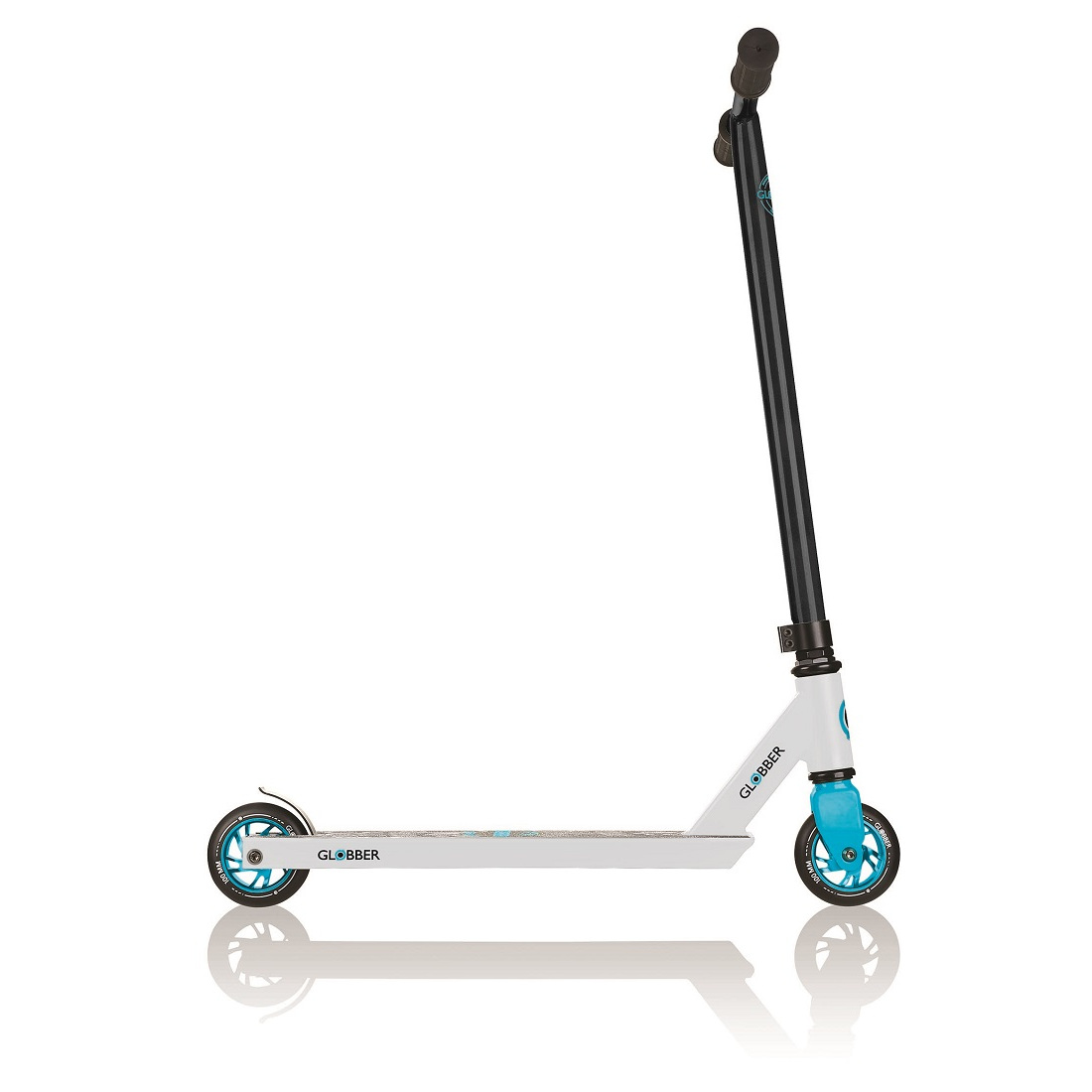 GLOBBER Трюковый самокат GS 360° белый (620-009)