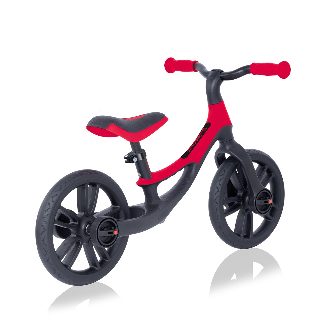 GLOBBER Беговел GO BIKE ELITE черно-красный (710-102)