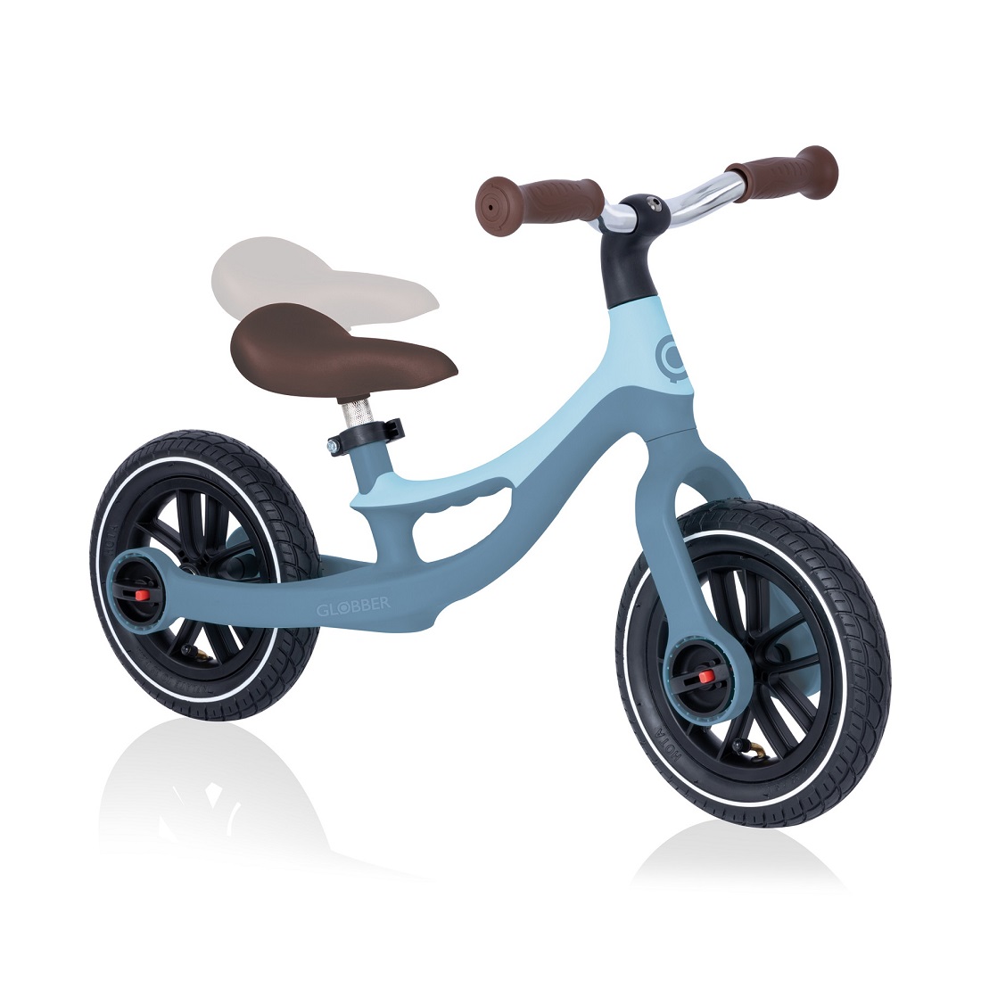 GLOBBER Беговел GO BIKE ELITE AIR пастельно-голубой (714-201)
