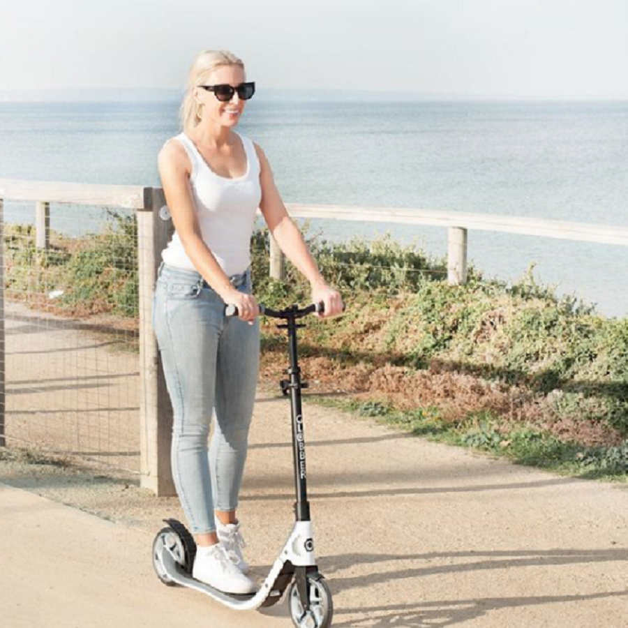 GLOBBER ONE NL 205 DELUXE белый (478-106)